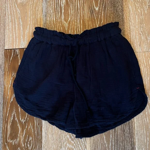 XIRENA Starla Short - North Star navy soft cotton shorts NWT - Picture 3 of 11